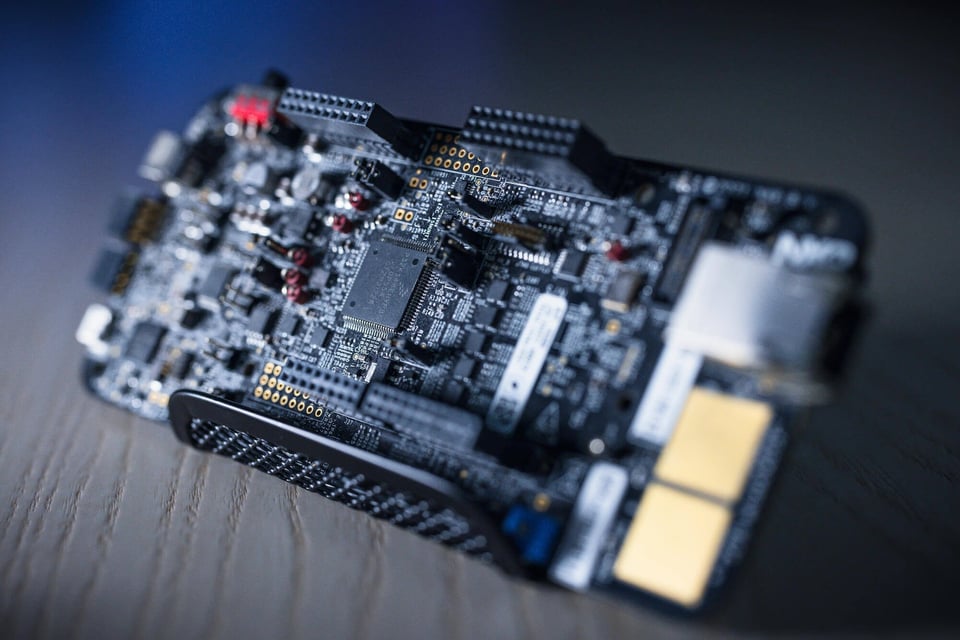 green board chip nxp cortex s32k-1